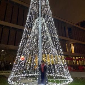 Meet your Posher, Leticia